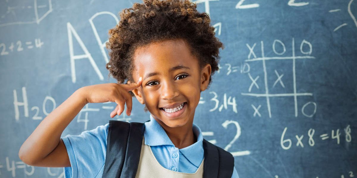 girl_chalkboard_school_1200px